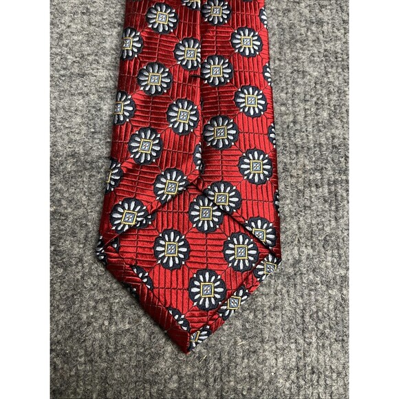 Jos. A. Bank Signature Gold. Red Blue Gold 100% Silk Made In Italy 2Ply - Picture 4 of 4